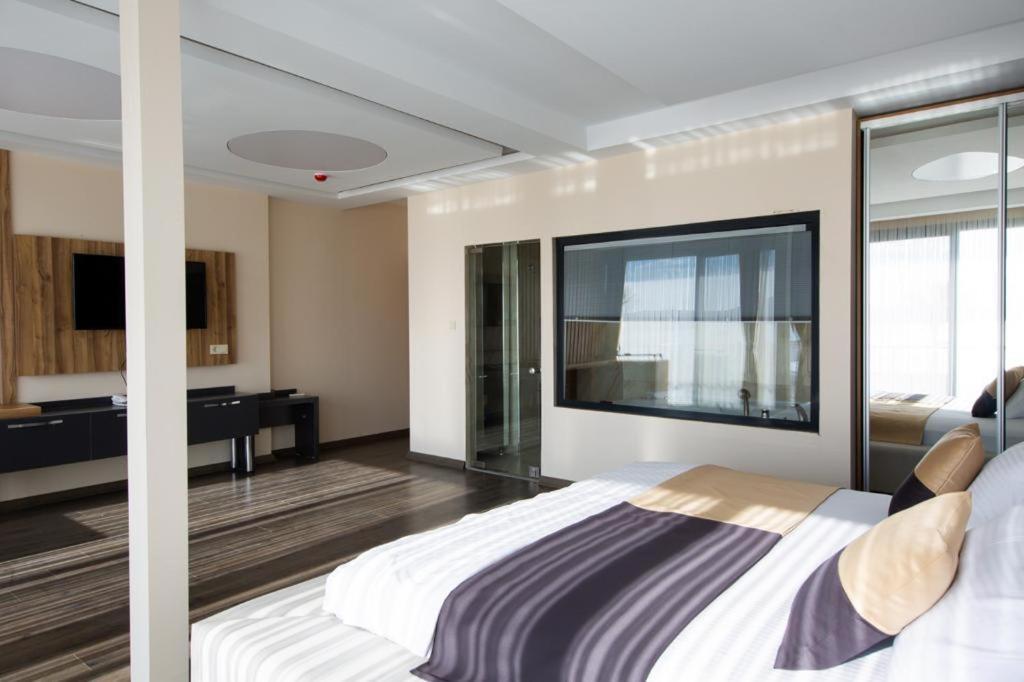 Carpe Diem Hotel Ayvalik Luaran gambar